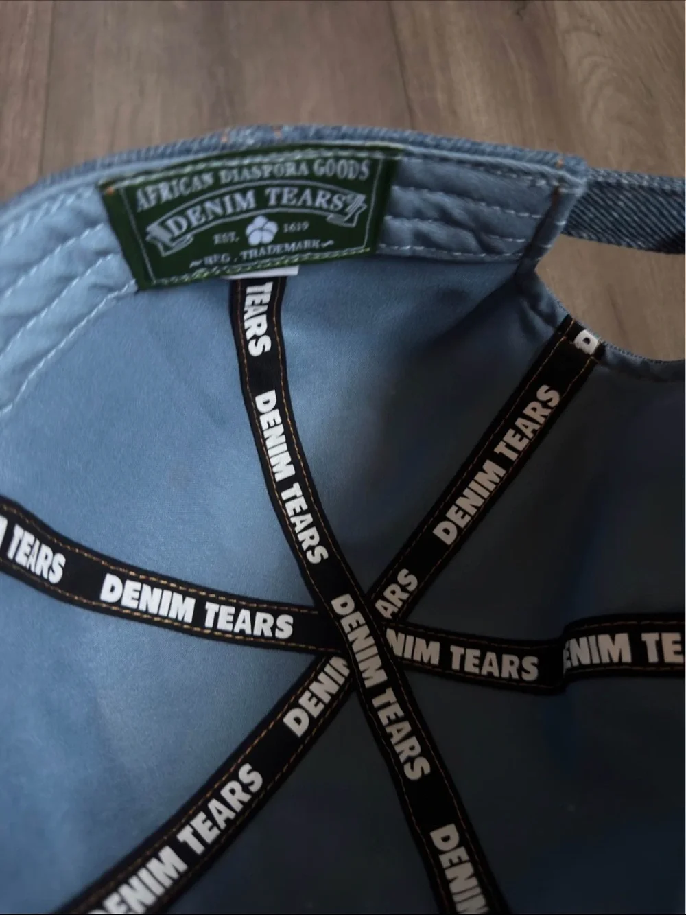 Denim tears Embroidered Baseball Cap - White Flowers